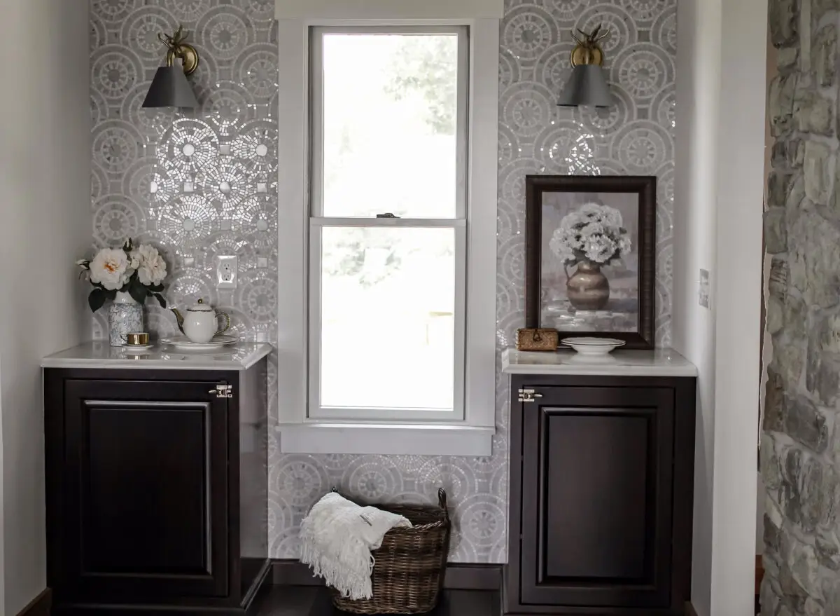 kitchen-remodel-mineral-city-oh-highpoint-cabinetry-pendant-lights-tile